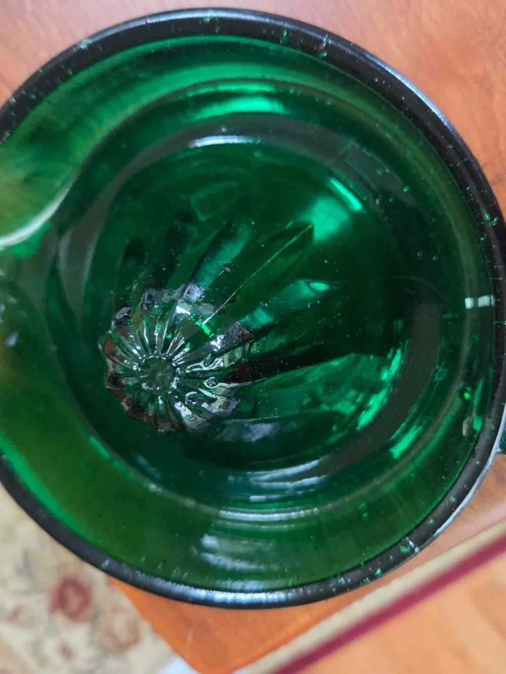 Vintage emerald green